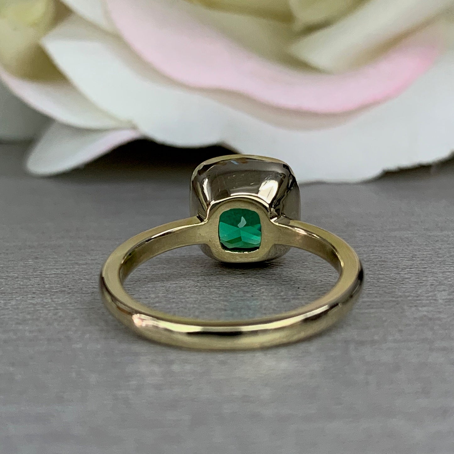 Cushion Shaped Emerald Engagement Ring 14K Yellow gold Bezel Set for Ladies, Emerald Green Cushion Ring, Simple Emerald Ring Art Deco, #6370