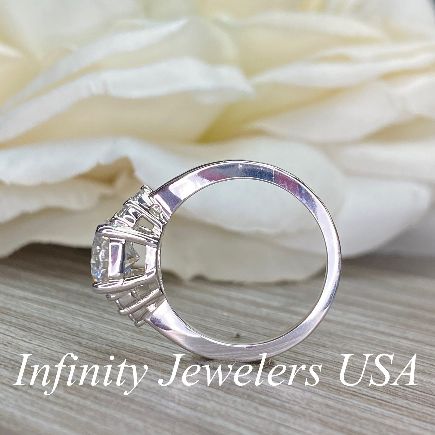 Round Moissanite engagement ring set vintage unique white gold curved band moissanite engagement ring women wedding Bridal Promise ring 7090