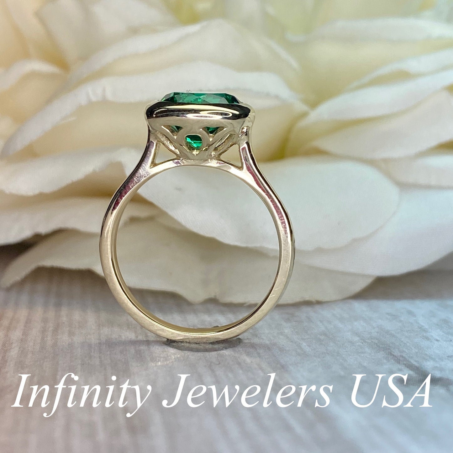 Emerald Ring, Emerald Engagement Ring, Solitaire Engagament Ring, 14k Yellow Gold, May Birthstone Ring, Green Emerald Engagement Ring, #5950