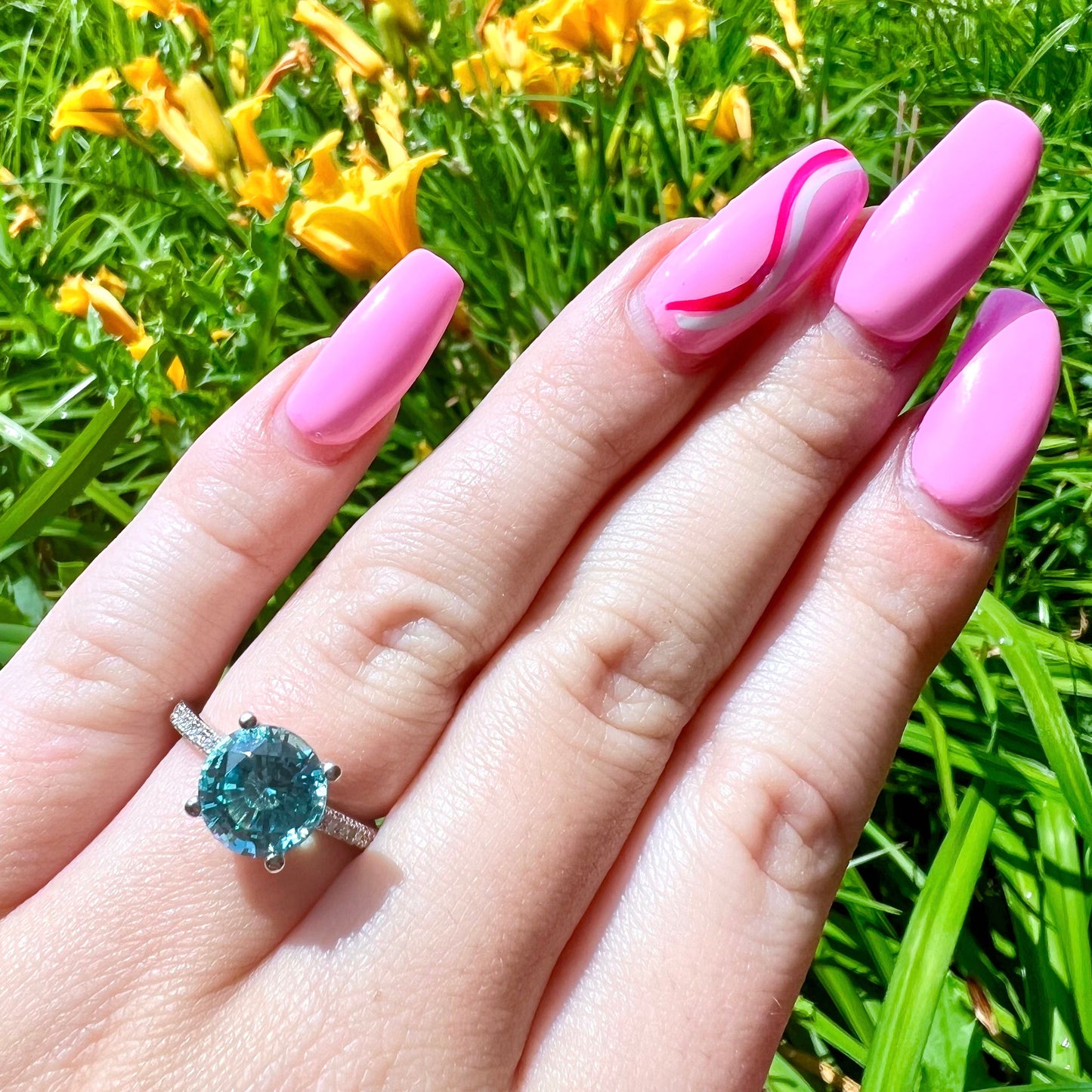 Neon Blue Paraiba Round Engagement Ring, 14k Solid Gold Paraiba and Moissanite Engagement Rings, Ladies Ring #6368