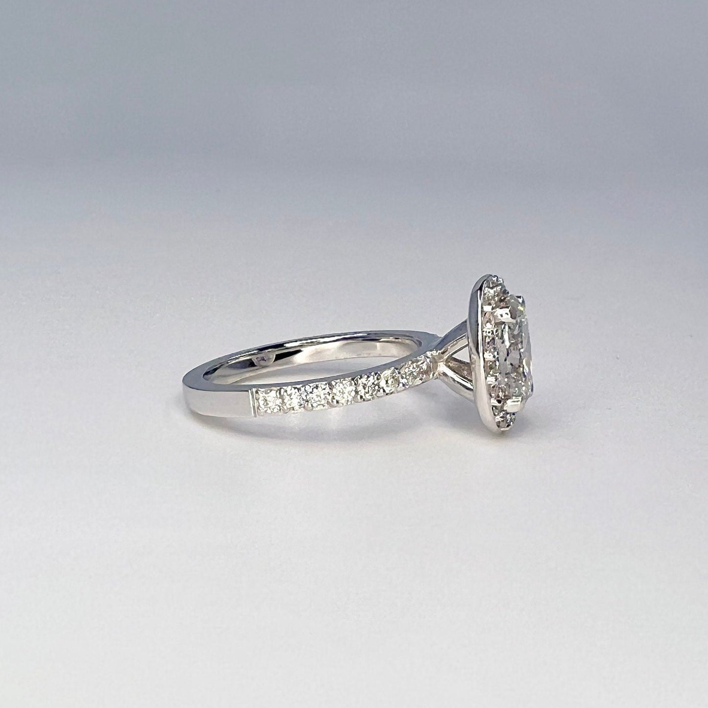 1.10 Carat Oval VS2/E Diamond Solitaire Engagement Ring, Lab Diamond Halo Engagement Ring, Lab Created Diamond Ring, 14k Yellow Gold