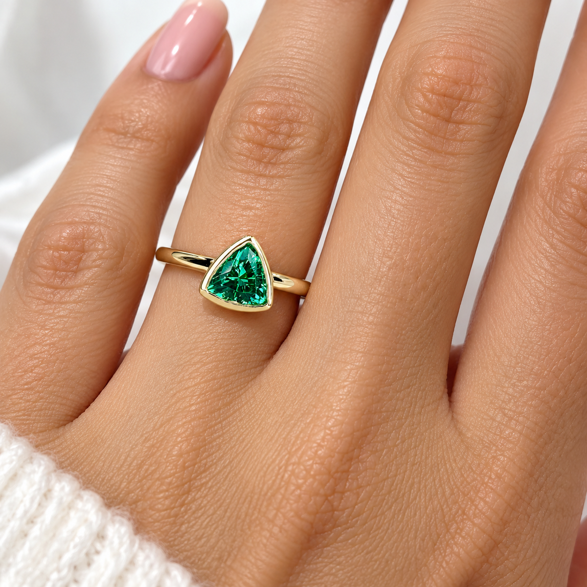 Triangle emerald bezel set 14k solid gold minimalist ring, stacking triangle ring midi triangle emerald ring simple thin delicate ring #5827