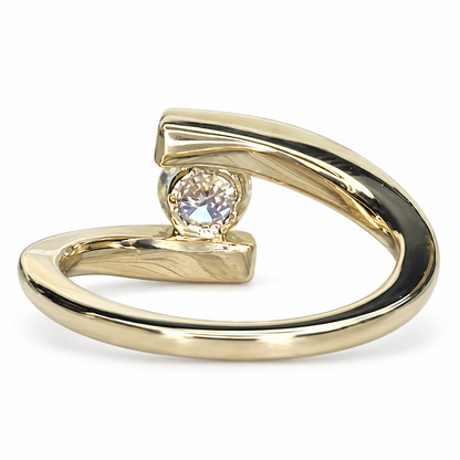 Round Solitaire Diamond Engagement Ring, Ladies Unique Diamond Solitaire Wedding Ring, 14k Yellow Gold Round Brilliant Diamond Ring    #7096