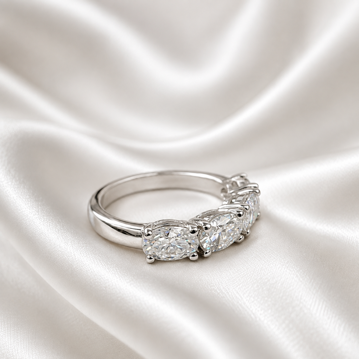 Lab grown diamond wedding band, Lab created diamond half eternity band 14k solid gold, 4 stone oval cut diamond ring, cvd diamond ring