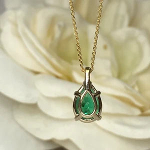 Pear Shape Emerald Pendant 10K Yellow Gold Necklace, Pear Shape Green Emerald Necklace For Ladies, Layering May Birthstone Jewelery, #8848