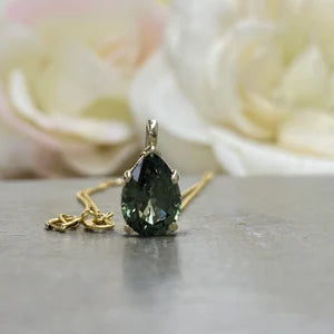 2.00 CTW Pear Shape Natural Swiss Blue Topaz Pendant Necklace , December Birthstone Pear Pendant 14K Solid Gold , Layering Necklace , #8808