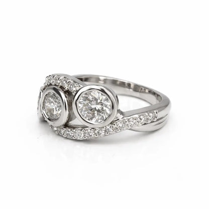 Three Stone Diamond Ring, Bezel Set Lab Grown Diamond Ring,  Modern Diamond Band #8924