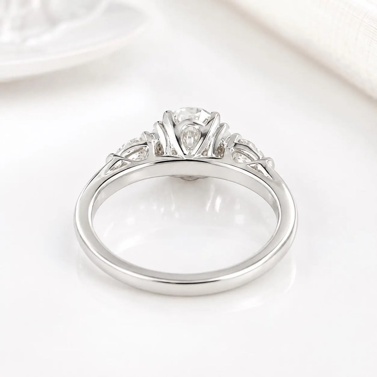 Oval Cut Moissanite Vintage Engagement Ring, 14k White Gold Moissanite Curved Wedding Ring, Unique Moissanite Bridal Set For Ladies    #7132