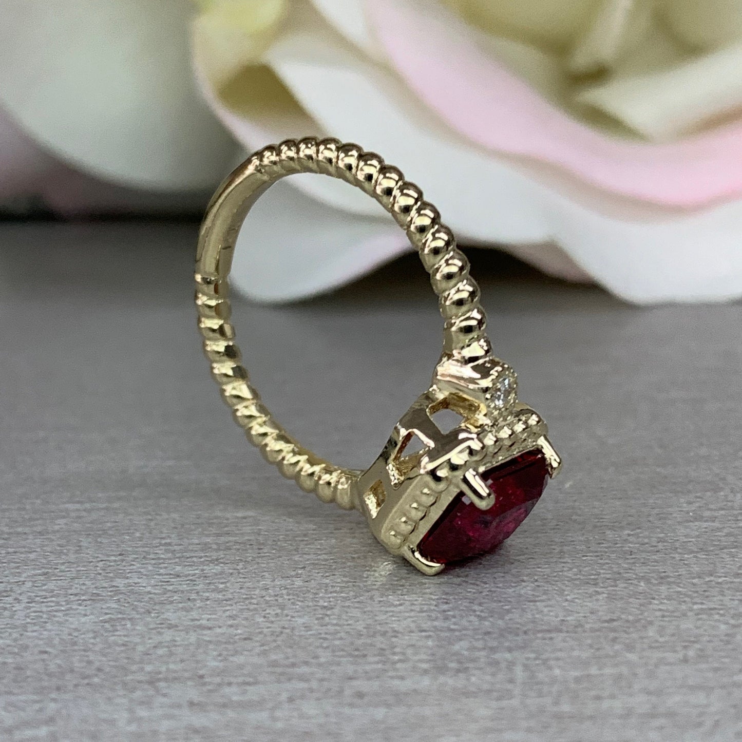 Antique ruby ring 14K yellow gold, Ruby engagement ring, July birthstone ring, Dainty vintage ruby ring