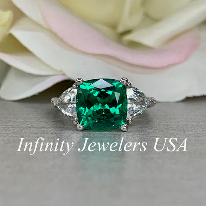 Cushion Cut Green Emerald Engagement Ring, Three Stone Ring, Moissanite Ladies Ring,  Cushion Cut Ring With Moissanite Trillion Sides #6851