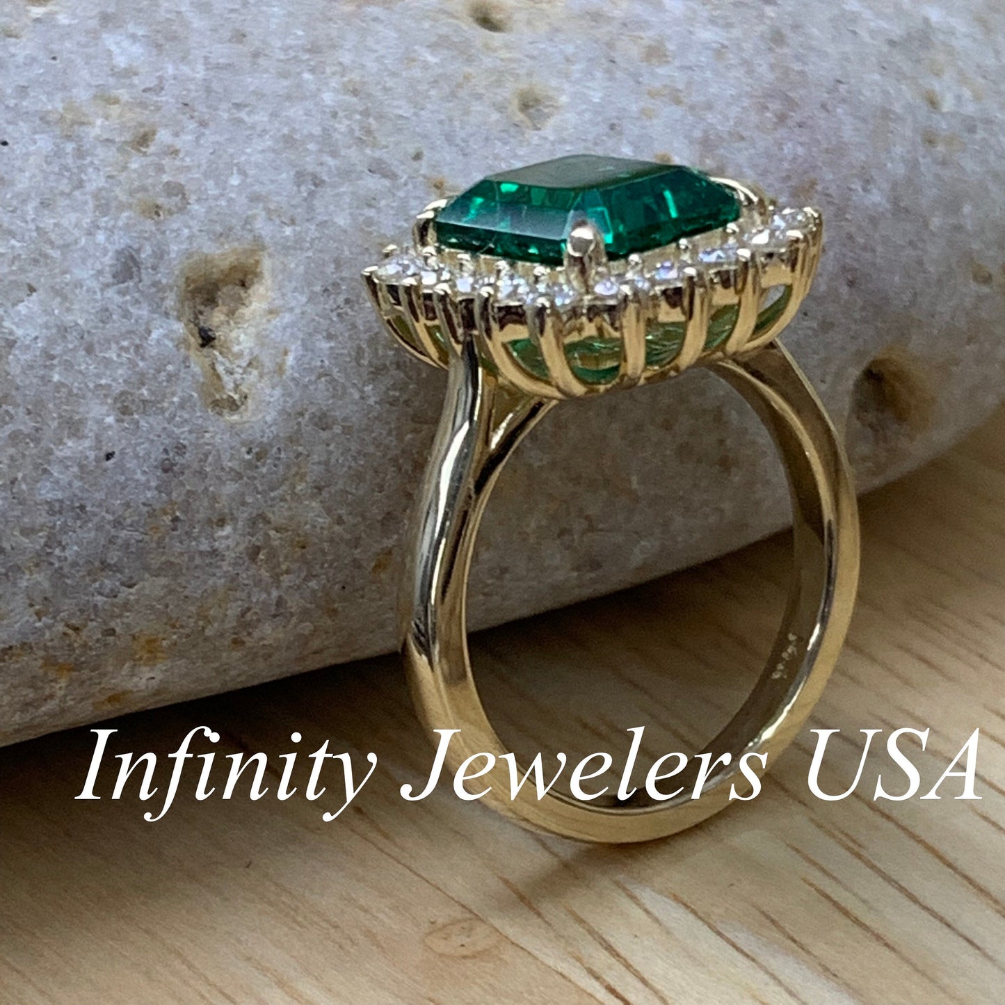 Emerald Cut  Engagement Ring  / Moissanite Halo Engagement Ring / 14k Yellow Gold / Emerald Ring
