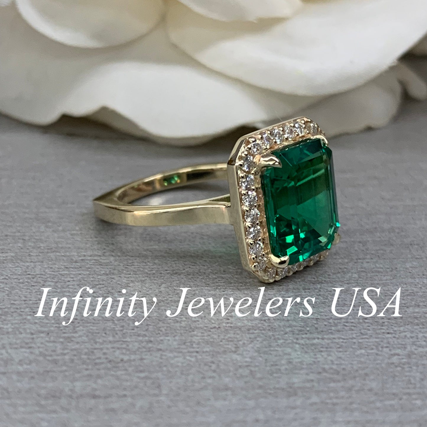 Emerald Engagement Ring, Emerald Green Engagement Ring,  Moissanite Halo Engagement Ring, Anniversary Ring, 14k Yellow Gold 6534
