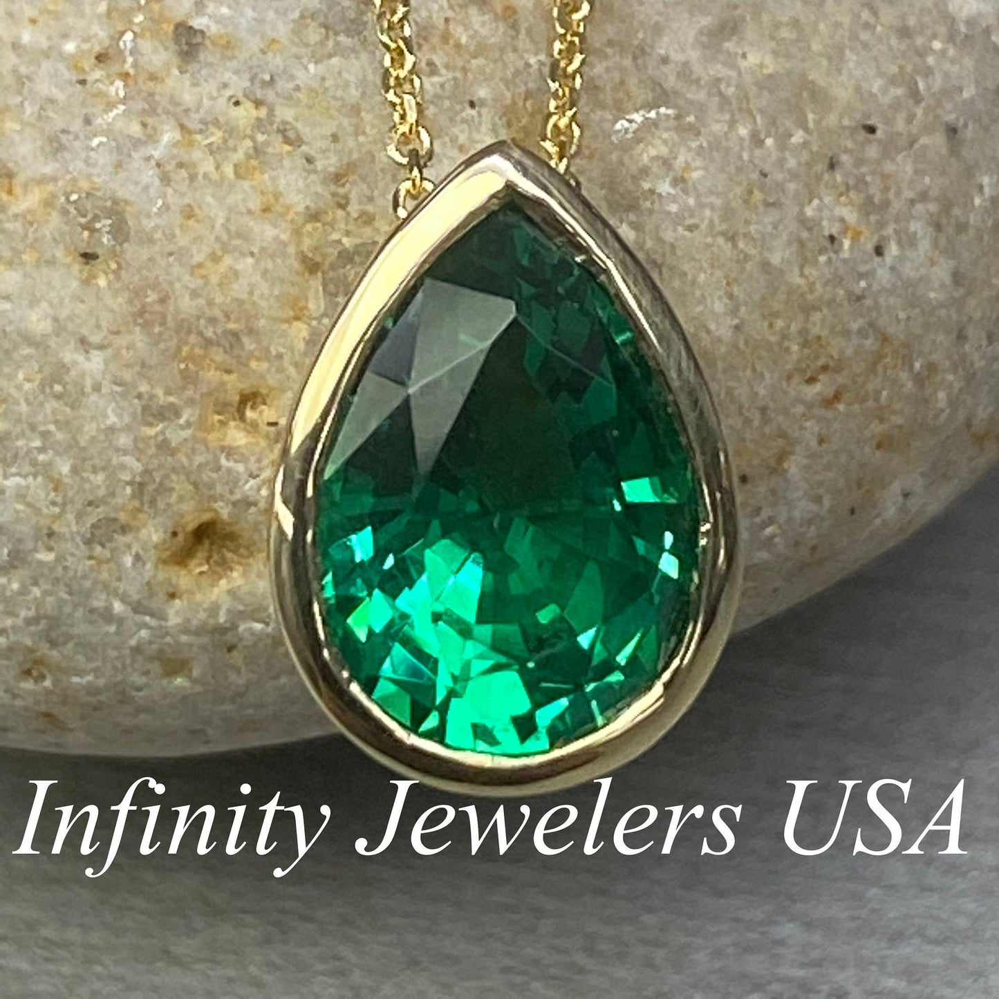 Bezel Set Pear Shape Emerald Pendant Necklace 14k Yellow Gold, May Birthstone Pendant, Simple Pear Pendant Necklace, Teardrop Necklace