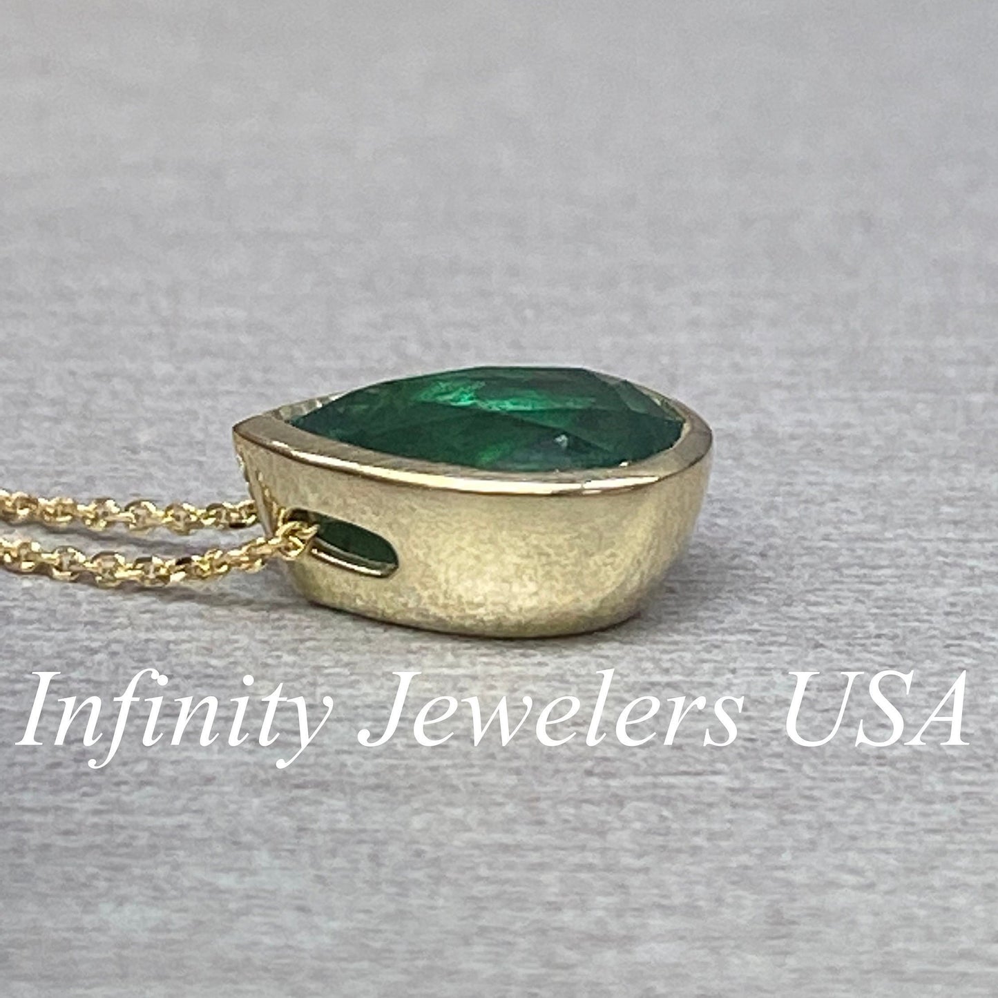 Bezel Set Pear Shape Emerald Pendant Necklace 14k Yellow Gold, May Birthstone Pendant, Simple Pear Pendant Necklace, Teardrop Necklace