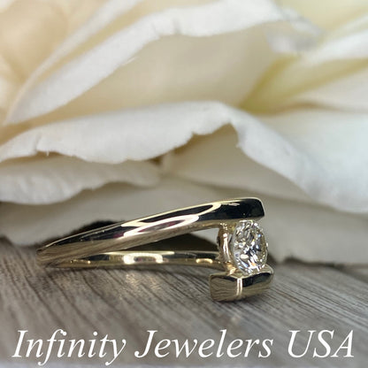 Round Solitaire Diamond Engagement Ring, Ladies Unique Diamond Solitaire Wedding Ring, 14k Yellow Gold Round Brilliant Diamond Ring    #7096