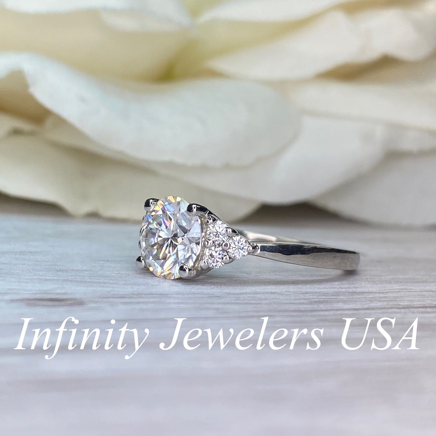 Round Moissanite engagement ring set vintage unique white gold curved band moissanite engagement ring women wedding Bridal Promise ring 7090