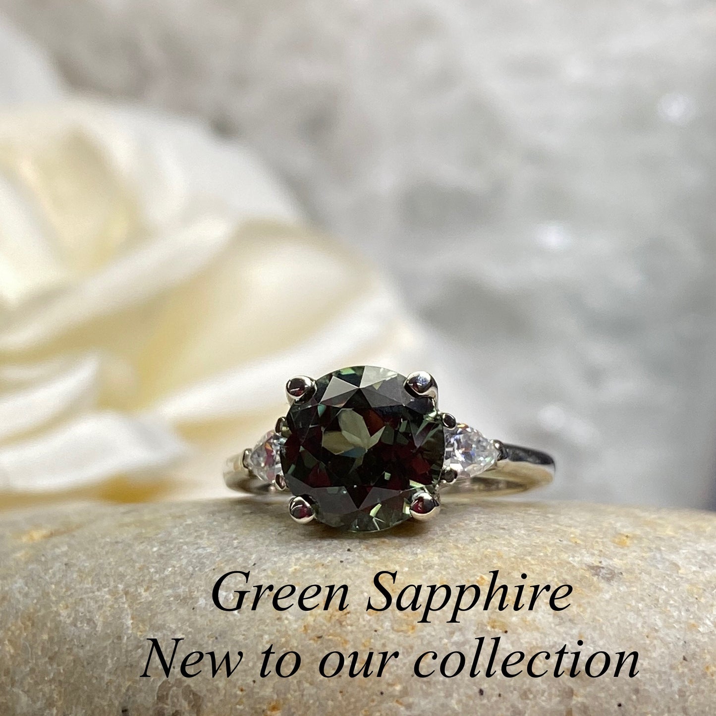 Round Green Sapphire Three Stone Moissanite Engagement Ring, 14k Gold Round And Pear 3 Stone Wedding Ring, Unique Green Sapphire Ring #7160