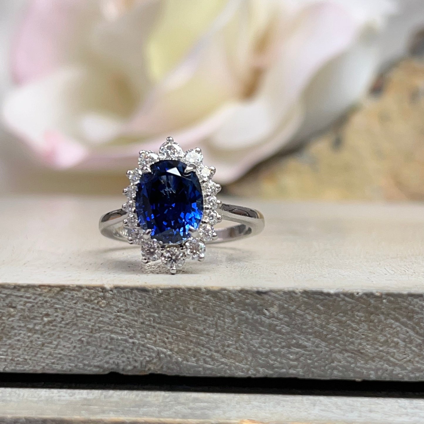 Oval Blue Sapphire Ring, 14K White Gold Halo Ring, Gatsby Style Ring With Moissanite, Blue Sapphire Ring With Moissanite Halo #6603