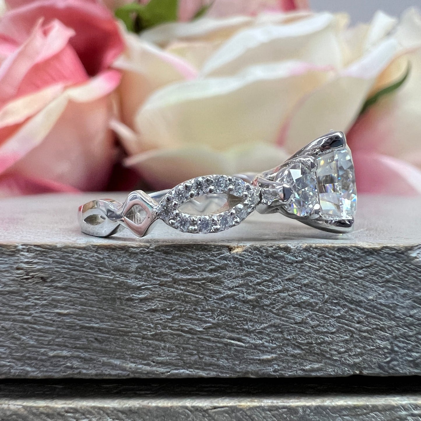 Round Shaped Moissanite Engagement Ring White Gold Three Stone Ring Women Unique Vintage Moissanite Wedding Anniversary Promise Ring #7388