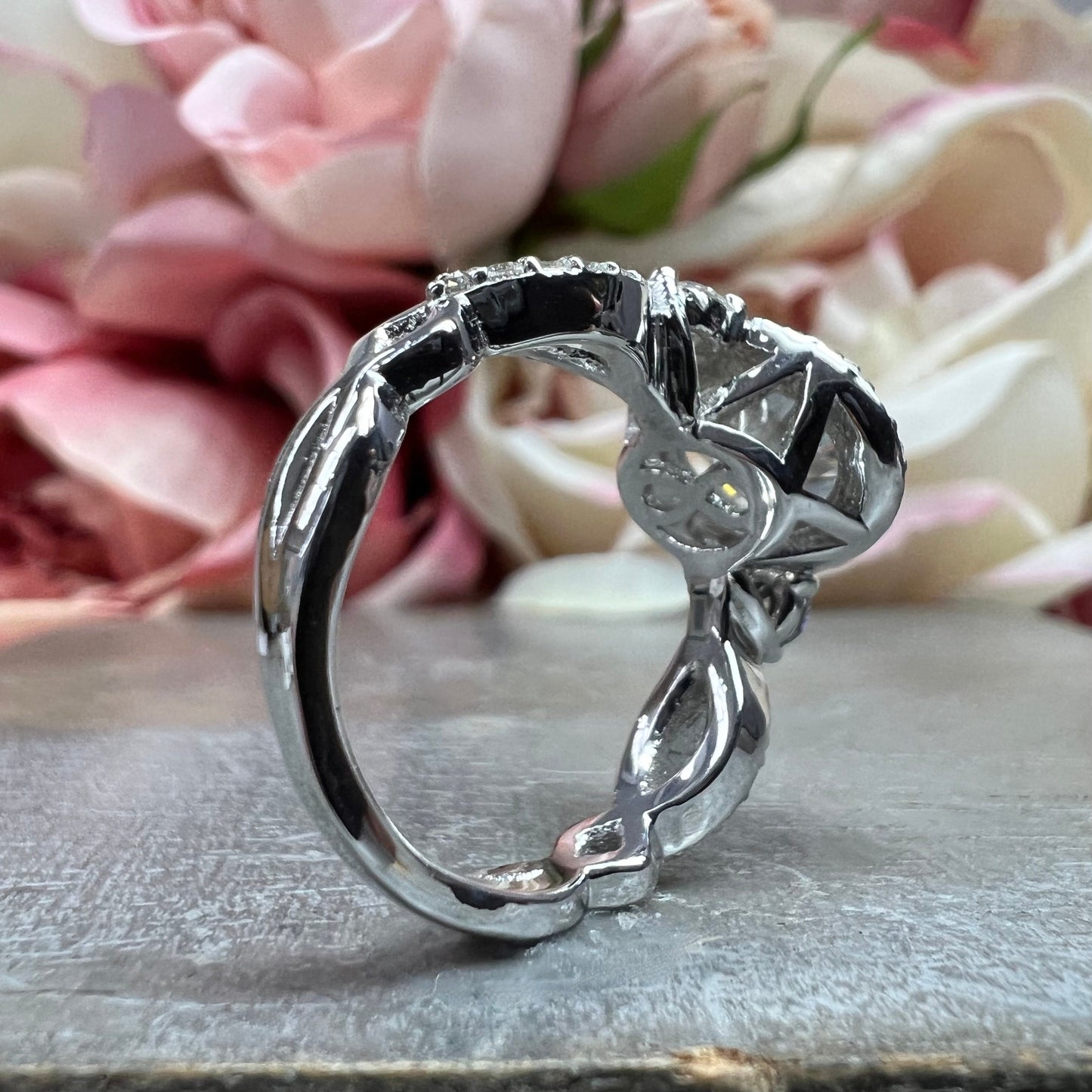 Oval Moissanite Engagement Ring Vintage Unique White Gold Engagement Ring Women Wedding Bridal Promise Ring Twist Band Moissanite Ring #7406