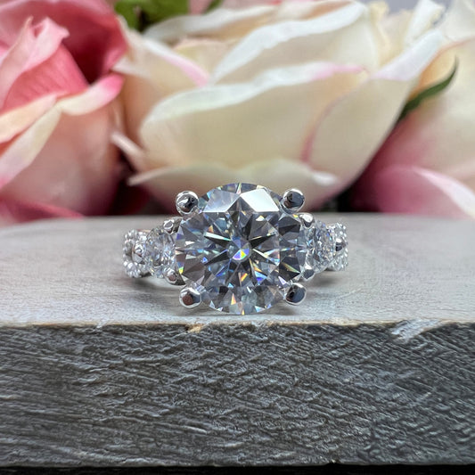 Round Shaped Moissanite Engagement Ring White Gold Three Stone Ring Women Unique Vintage Moissanite Wedding Anniversary Promise Ring #7388