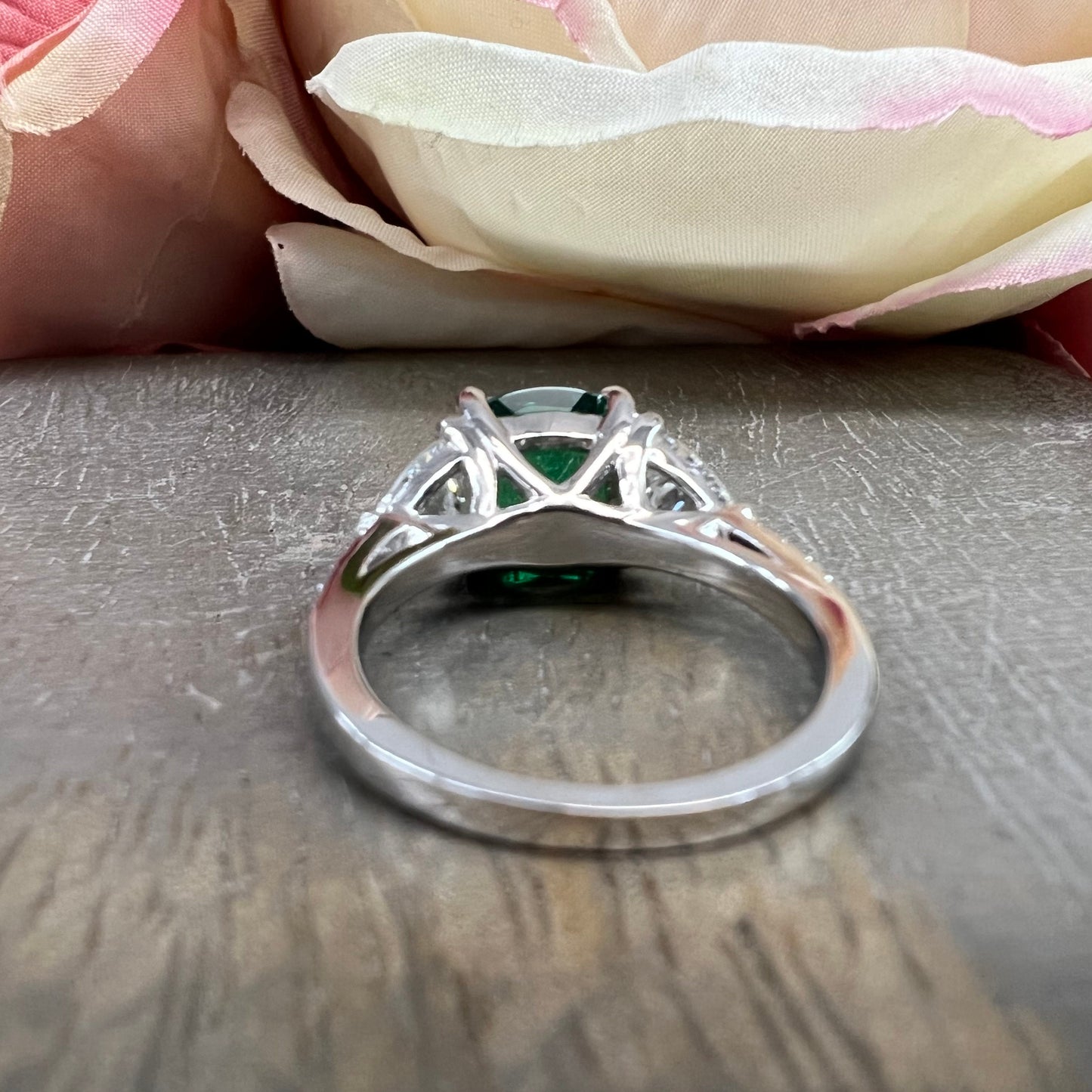 Cushion Cut Green Emerald Engagement Ring, Three Stone Ring, Moissanite Ladies Ring,  Cushion Cut Ring With Moissanite Trillion Sides #6851