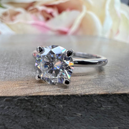 Four Prong Round Brilliant Lab Grown Diamond Solitaire Engagement Ring In 14k White Gold (1 Ct. Tw. - F-G / VS2-SI1)