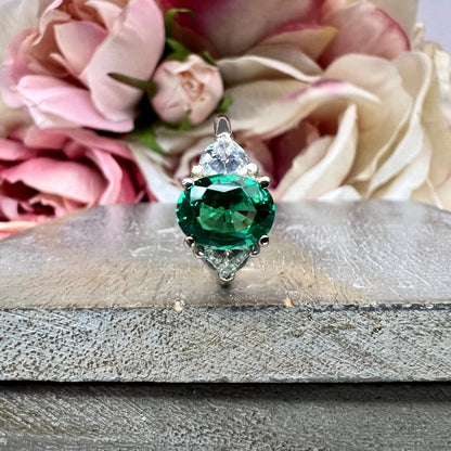 Three stone oval Emerald Ring Emerald Engagement Ring,Solitaire Ring Plain Band 14k White Gold,Promise Ring,May Birthstone Ring Gifts #7482
