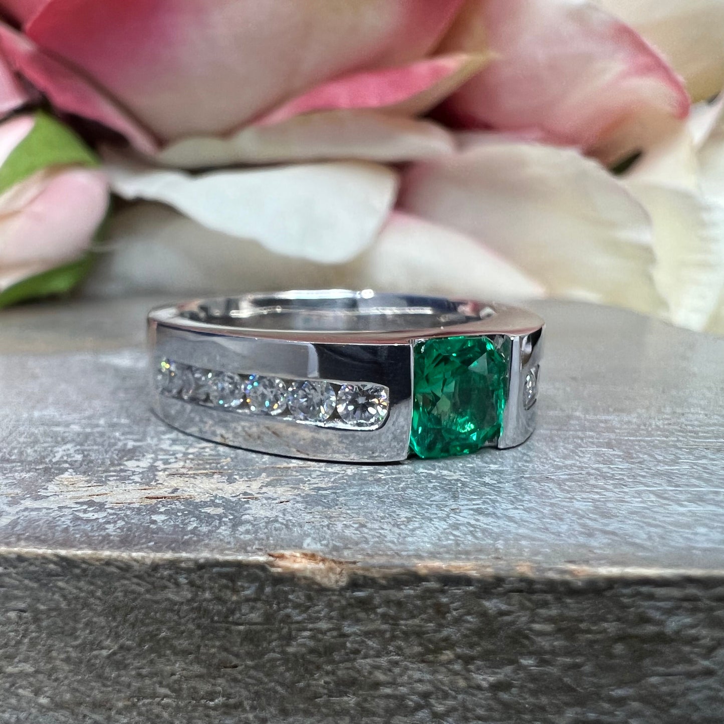 Mens Emerald and Moissanite Wedding Band White Gold, Classic Mans Wedding Band Comfort Fit, Mens Diamond Wedding Band Gold Promise Ring 7512