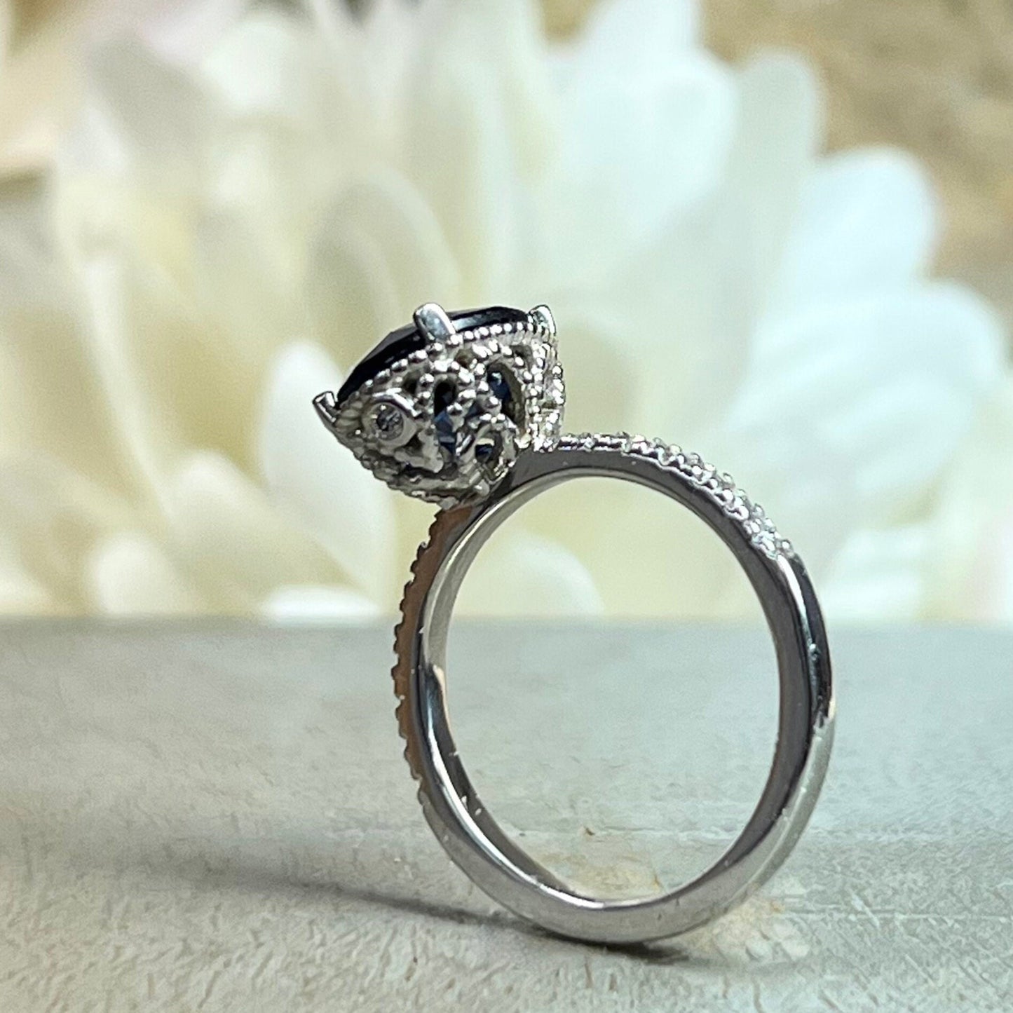 Blue sapphire solitaire engagement ring white gold, Oval shaped sapphire wedding ring, September birthstone jewelry Blue sapphire ring