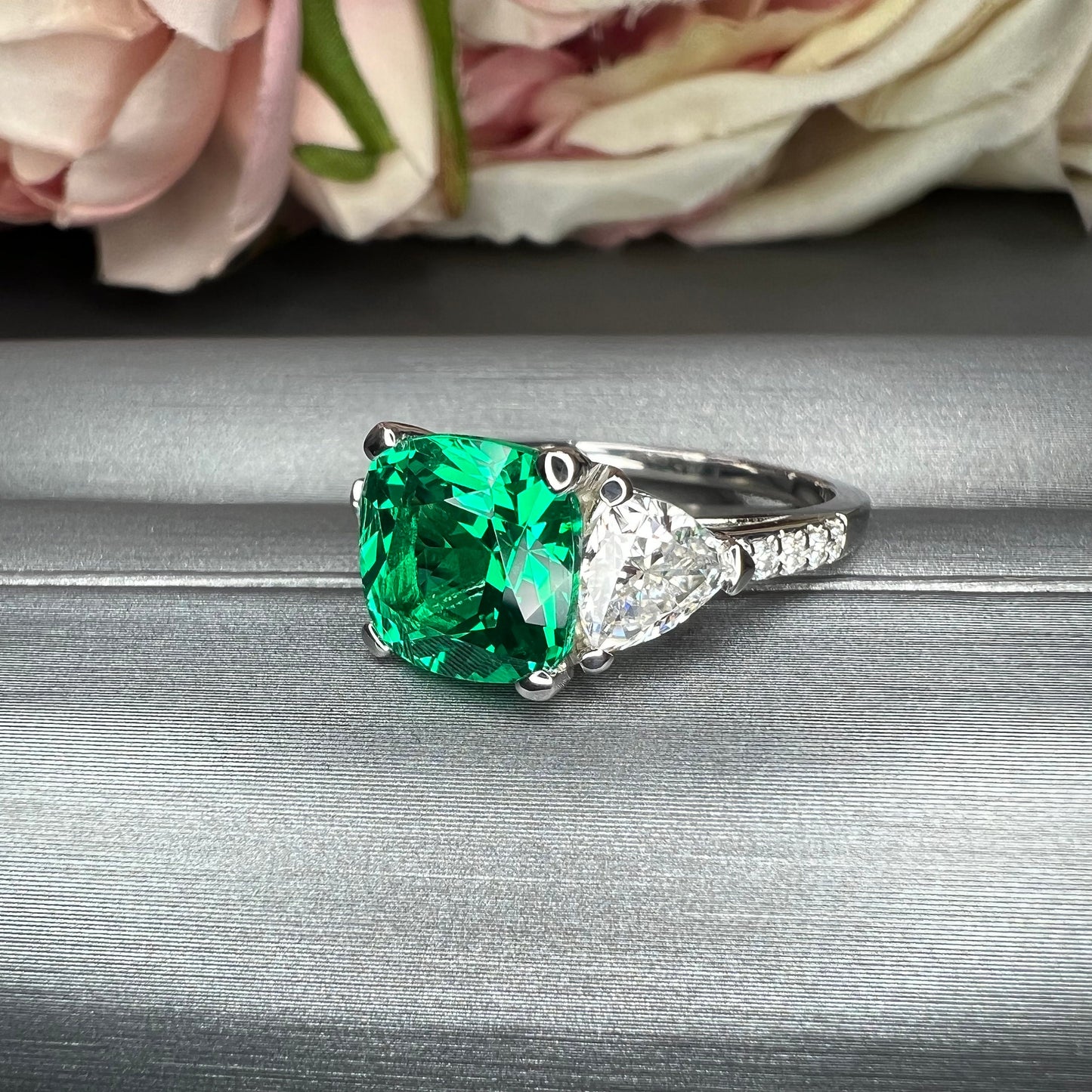 Cushion Cut Green Emerald Engagement Ring, Three Stone Ring, Moissanite Ladies Ring,  Cushion Cut Ring With Moissanite Trillion Sides #6851