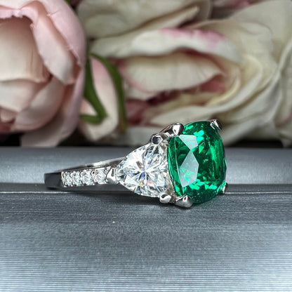 Cushion Cut Green Emerald Engagement Ring, Three Stone Ring, Moissanite Ladies Ring,  Cushion Cut Ring With Moissanite Trillion Sides #6851