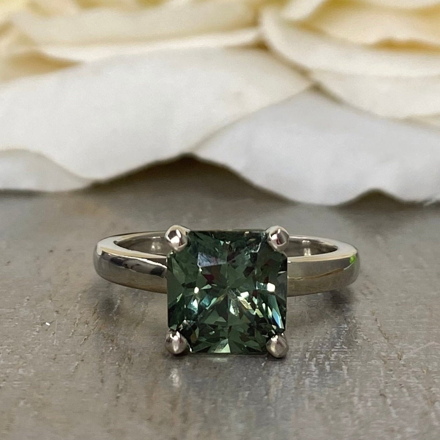 Green Sapphire Engagement Ring Radiant Cut, 14k Gold Sapphire Radiant Cut Wedding Ring, September Birthstone Unique Green Sapphire Ring 7161