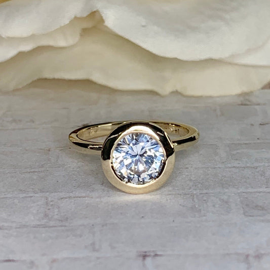 Moissanite Round Bezel Set Engagement Ring, Round Moissanite Solitaire Engagement Ring, 14k Gold Moissanite Bezel Set Wedding Ring, #6950