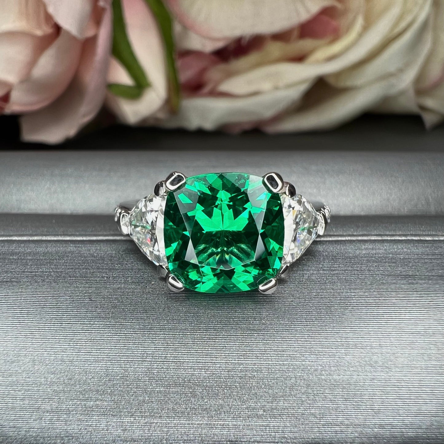 Cushion Cut Green Emerald Engagement Ring, Three Stone Ring, Moissanite Ladies Ring,  Cushion Cut Ring With Moissanite Trillion Sides #6851