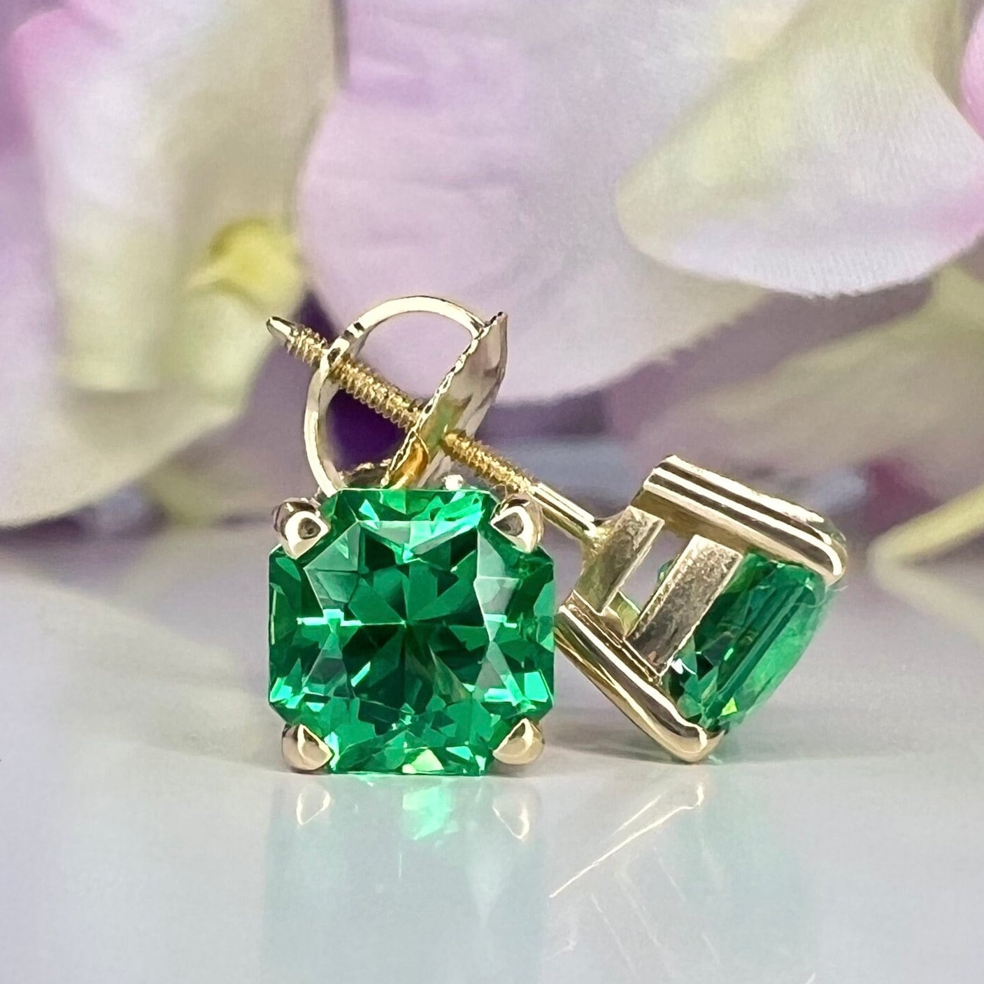 Radiant Cut Stud Earrings / Green Emerald Earrings / Screw Backs / 2.00ctw / 14k Yellow Gold / #6326
