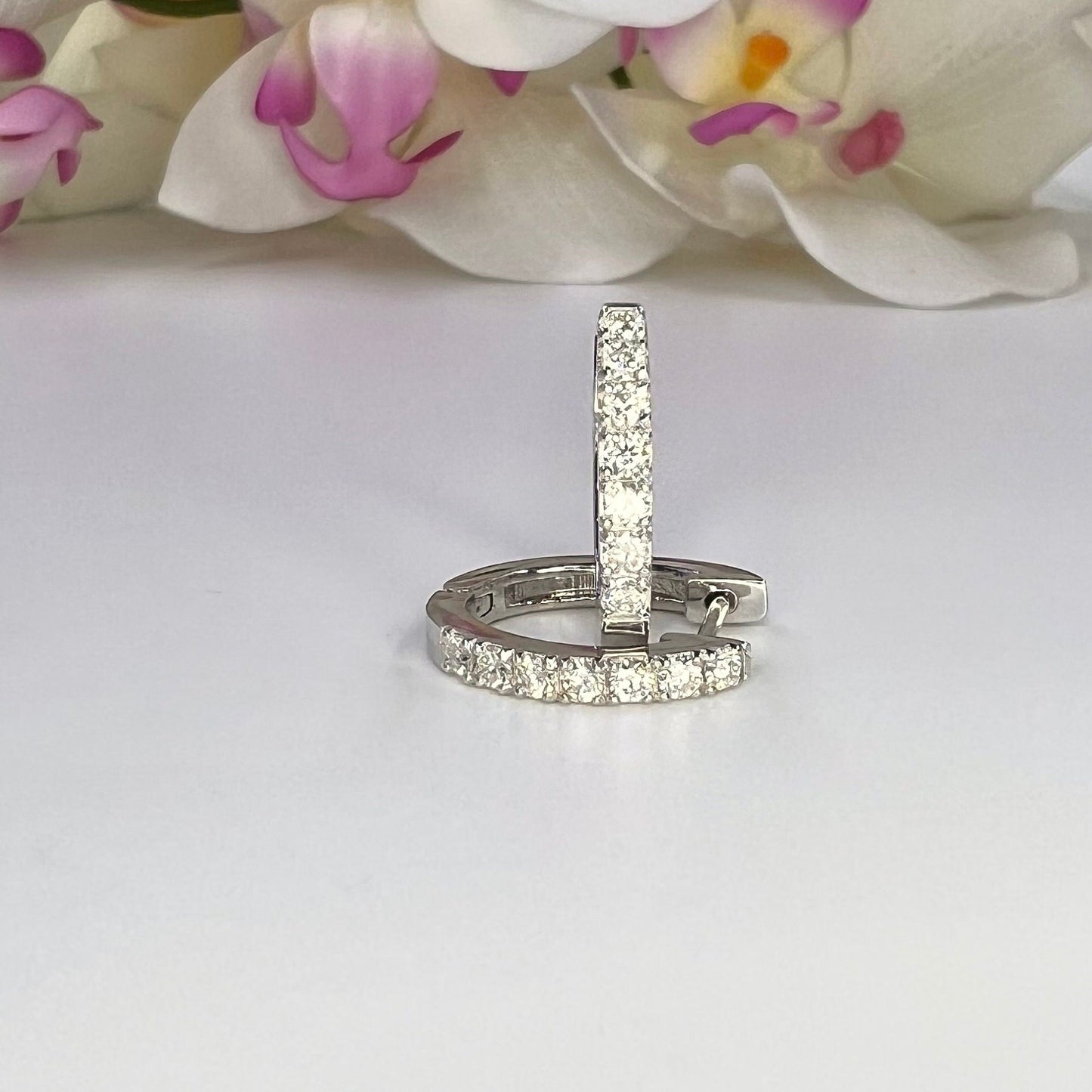 Lab grown diamond earrings, diamond huggies earrings, diamond hoop earring, 14k solid gold huggies, small hoop unisex minimal earring