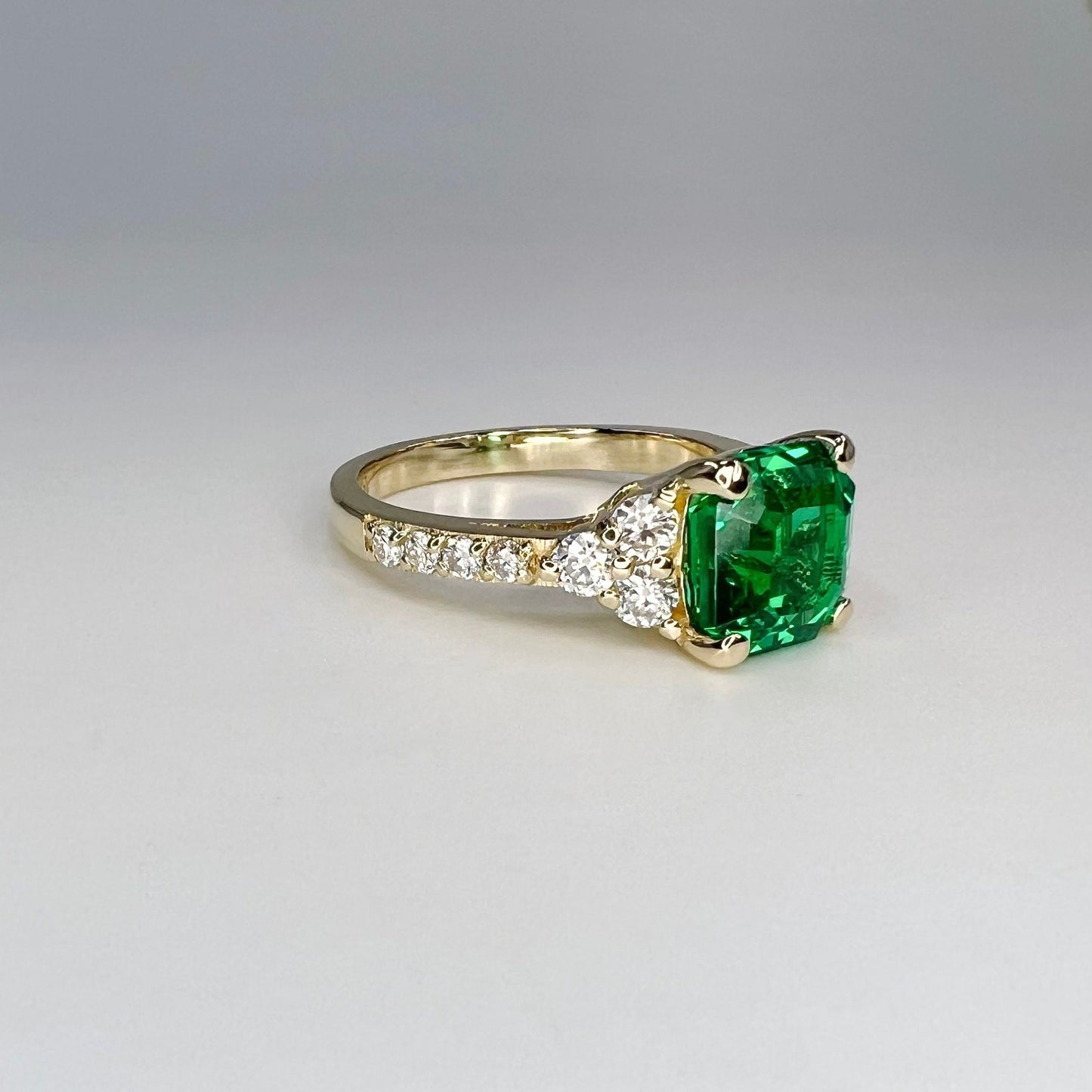 Asscher Cut Engagement Ring / Green Emerald Wedding Ring / Emerald and Moissanite Ring / Proposal Ring / 14k Yellow Gold