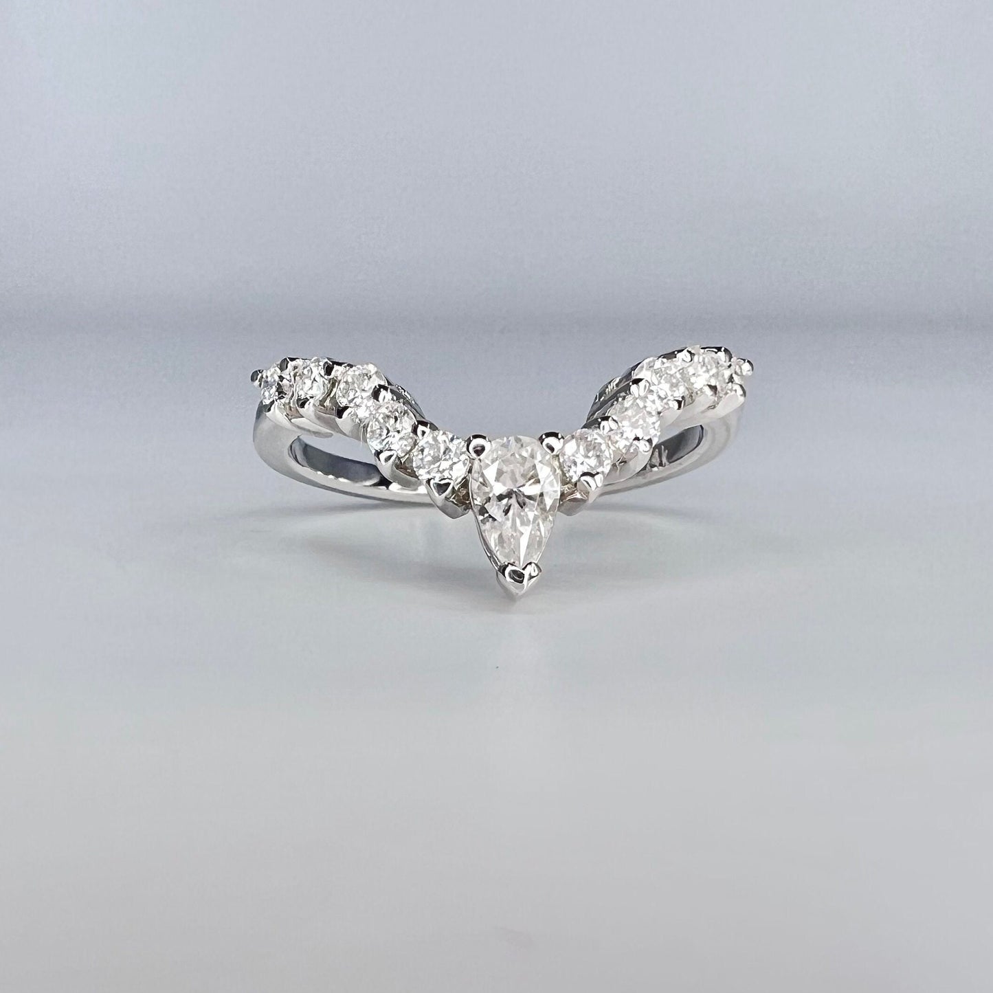 Moissanite Curved Wedding Band For Women 14K Solid White Gold, V Shaped Stacking Bands Vintage Crown Cluster Moissanite Wedding Bands #7185